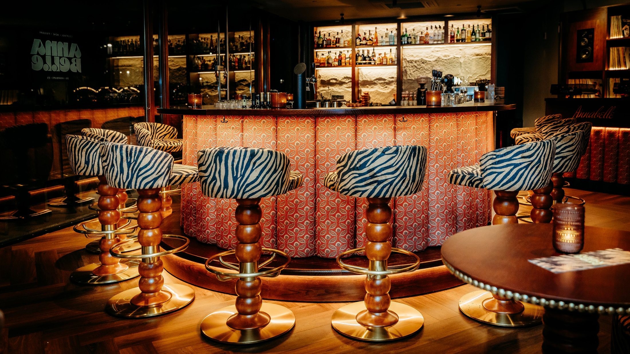 De bar